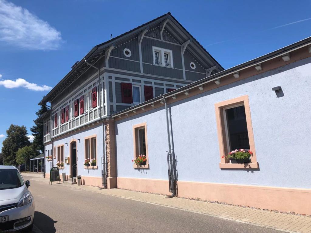 Zum Bahnhofle Restaurant & Hotel - Albbruck Am Rhein Eksteriør billede